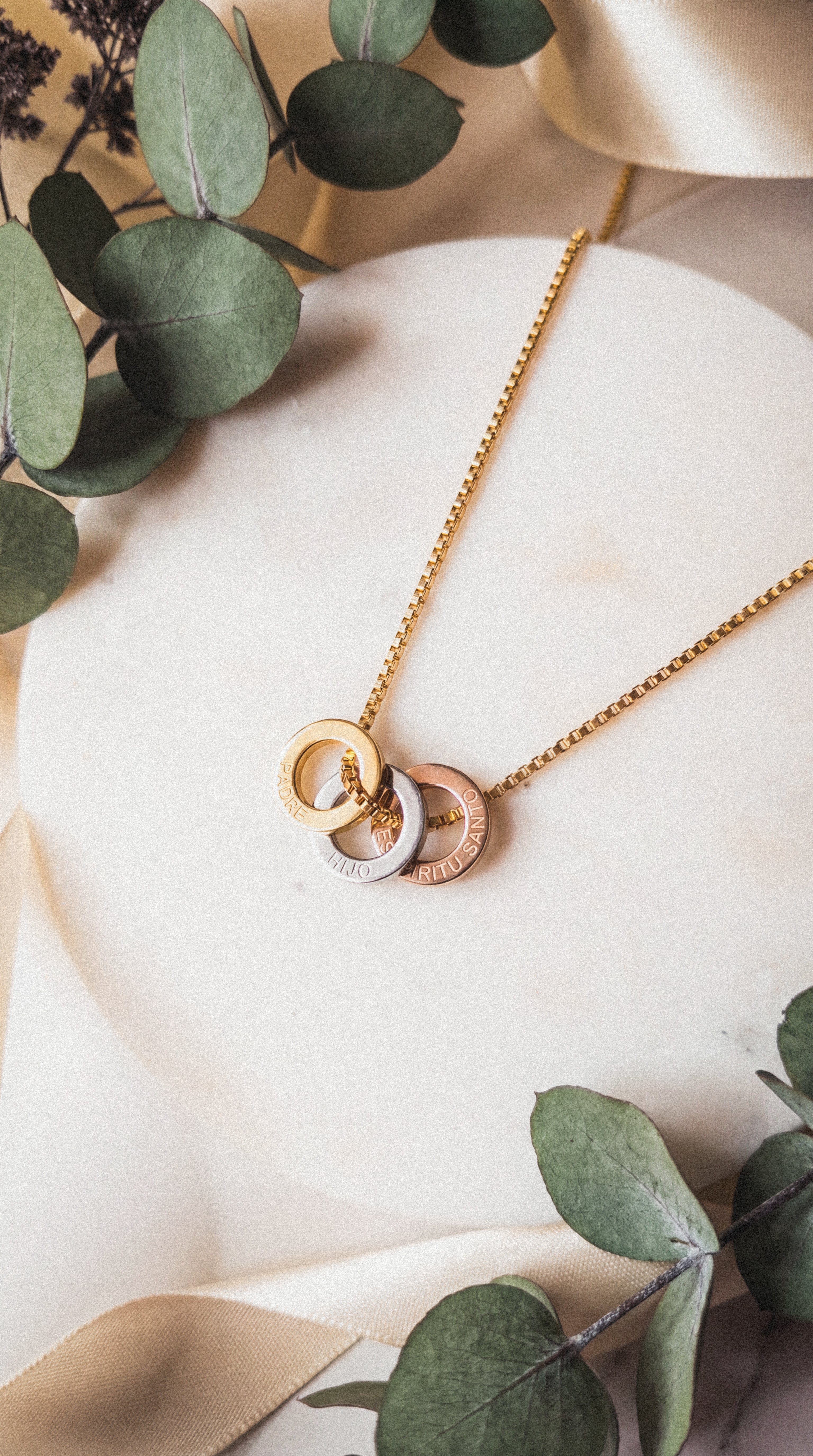 Padre, Hijo y Espíritu Santo | Jewerly